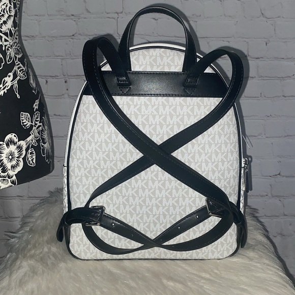 Michael Kors BROOKLYN Medium Backpack/JET SET TRAVEL Large Wallet 2pc Set - Picture 5 of 9